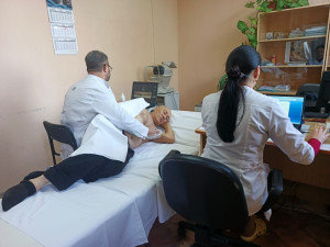 photo_5404416245899590600_y